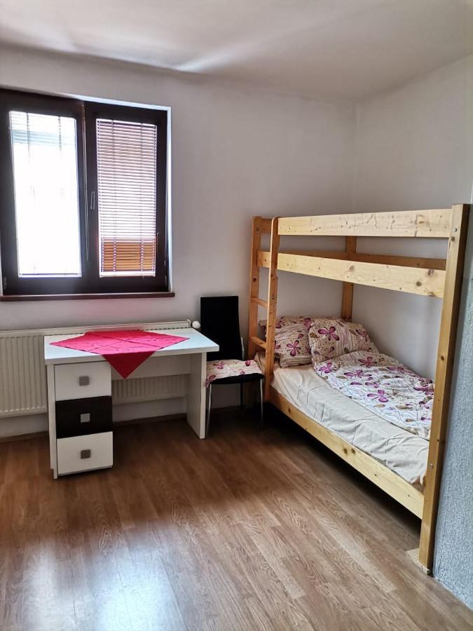 ברטיסלאבה Anh' Private Rooms For Tourist מראה חיצוני תמונה