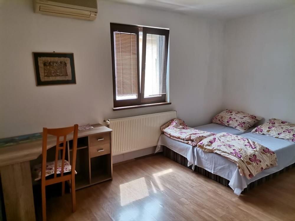 ברטיסלאבה Anh' Private Rooms For Tourist מראה חיצוני תמונה