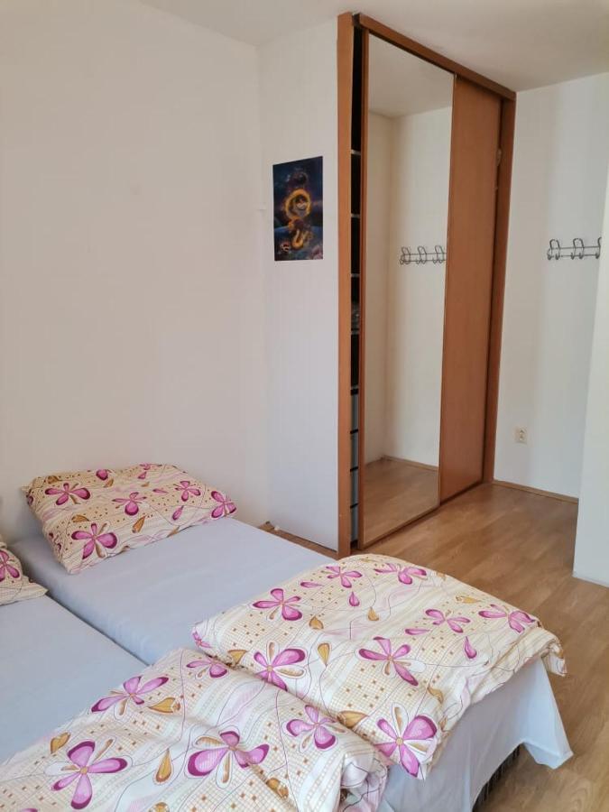 ברטיסלאבה Anh' Private Rooms For Tourist מראה חיצוני תמונה